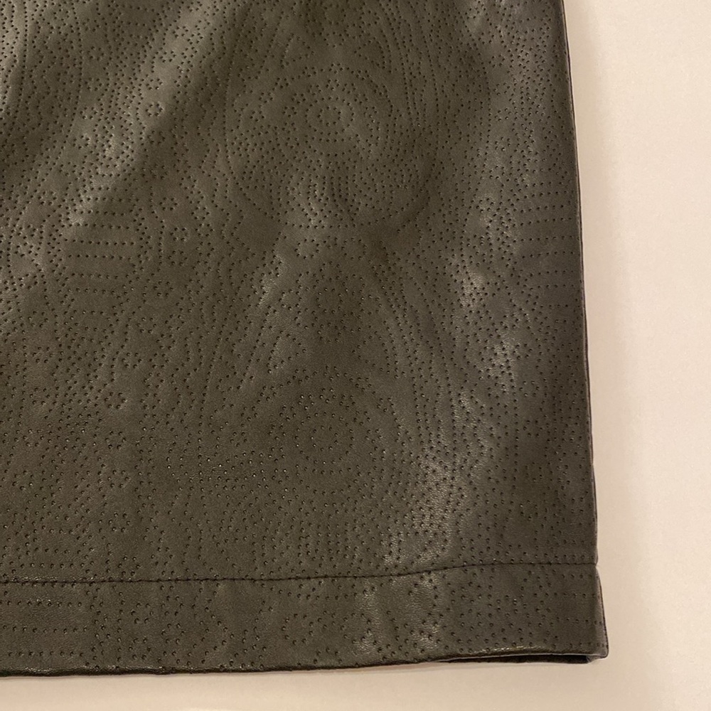 Valerie Stevens , Black Skirt, Size 6, New With Tags, - Picture 2 of 16